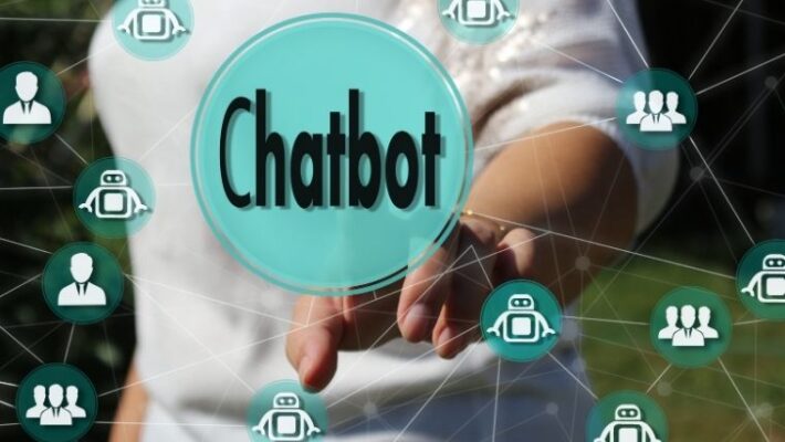 Có nên sử dụng phần mềm chatbot trong chăm sóc khách hàng?