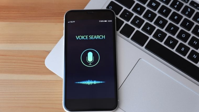 Vbee AIVoice Studio với 16 giọng đọc nam/nữ. Đầy đủ 3 miền Bắc - Trung - Nam